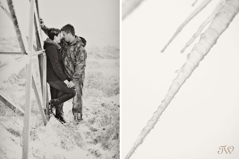 winter-engagement-photography-Tara-Whittaker-06