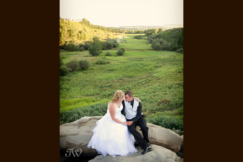 Cochrane-Ranche-House-Wedding-Photos-bride-groom