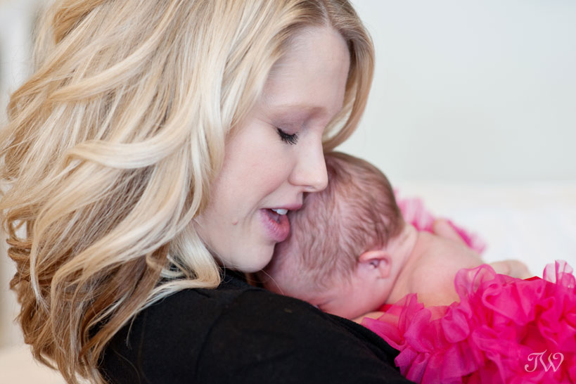 Newborn-photos-Calgary-mother-baby