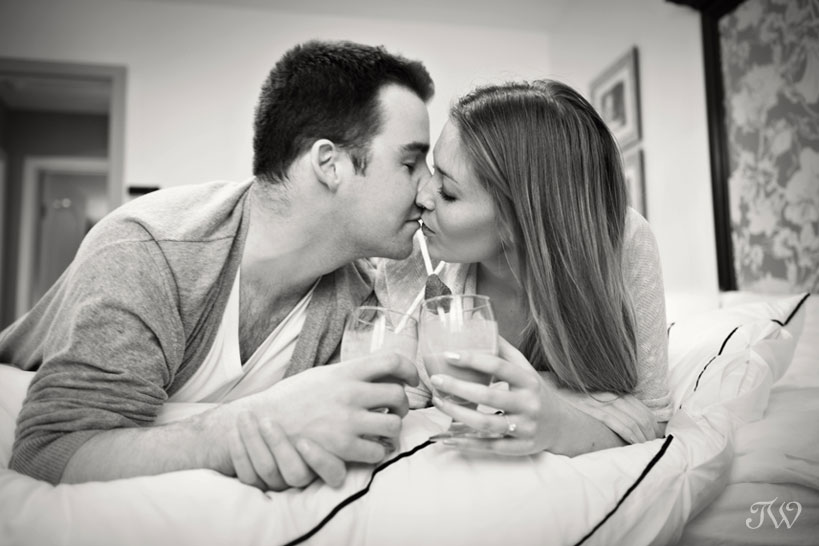Couples-photography-Valentines-Day-breakfast-in-bed-17