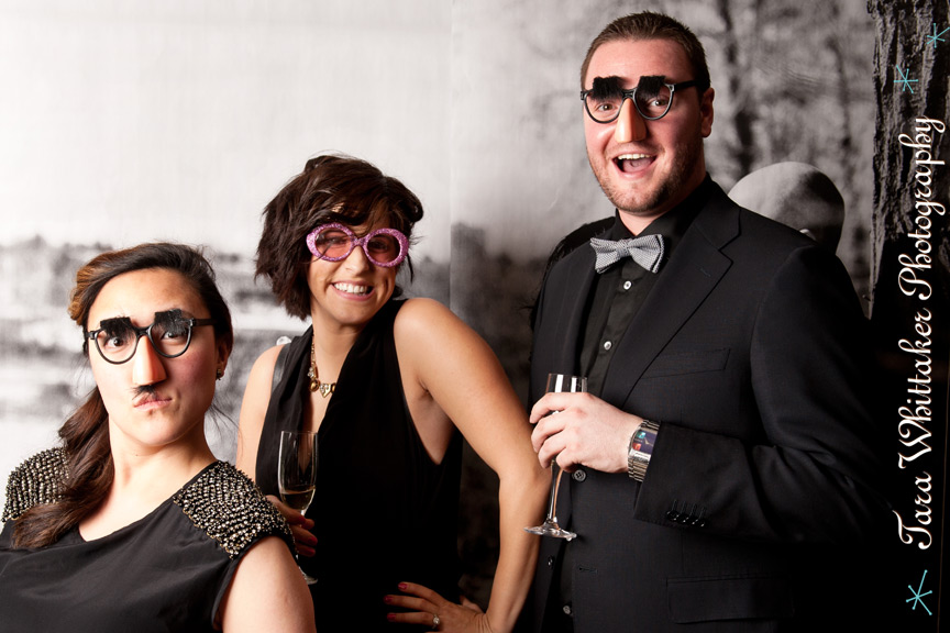 photo-booths-for-weddings-tara-whittaker-photography-14
