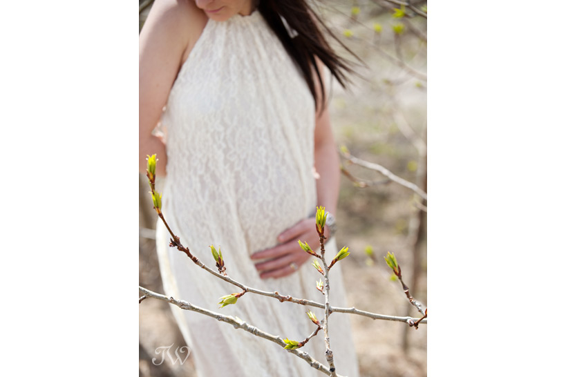 maternity-photography-ideas-Tara-Whittaker-03