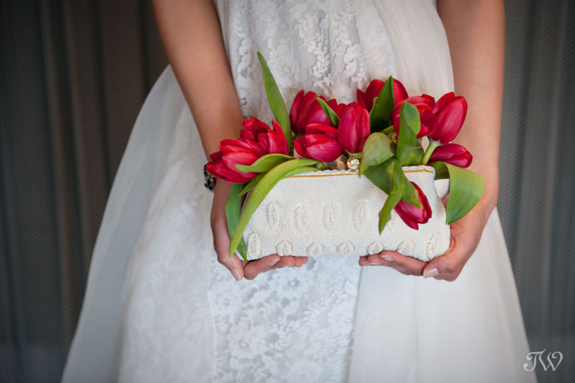 tulip-wedding-bouquets-calgary-wedding-photographer-03