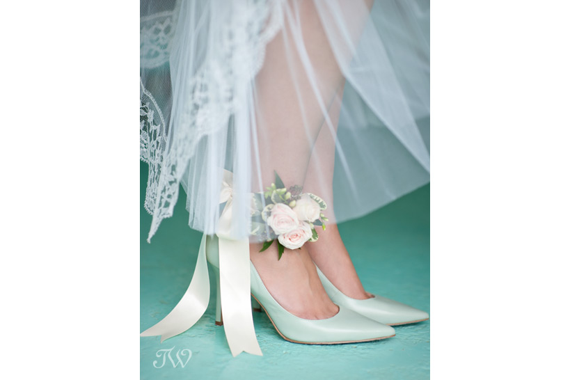 unique-wedding-corsages-sarah-mayerson-design-01