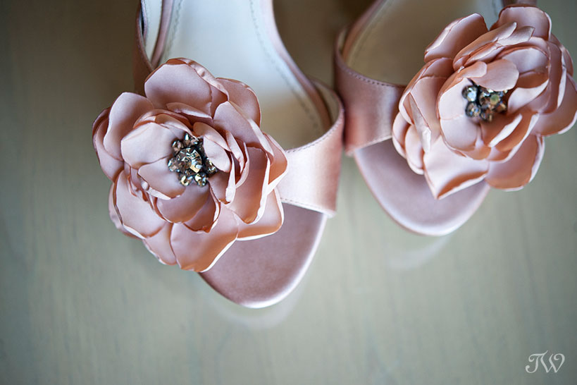 calgary-wedding-photographer-shoes-05