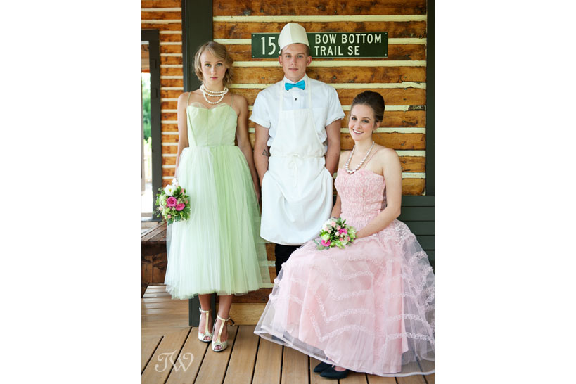 vintage-bridesmaids-Calgary-wedding-photographer-01
