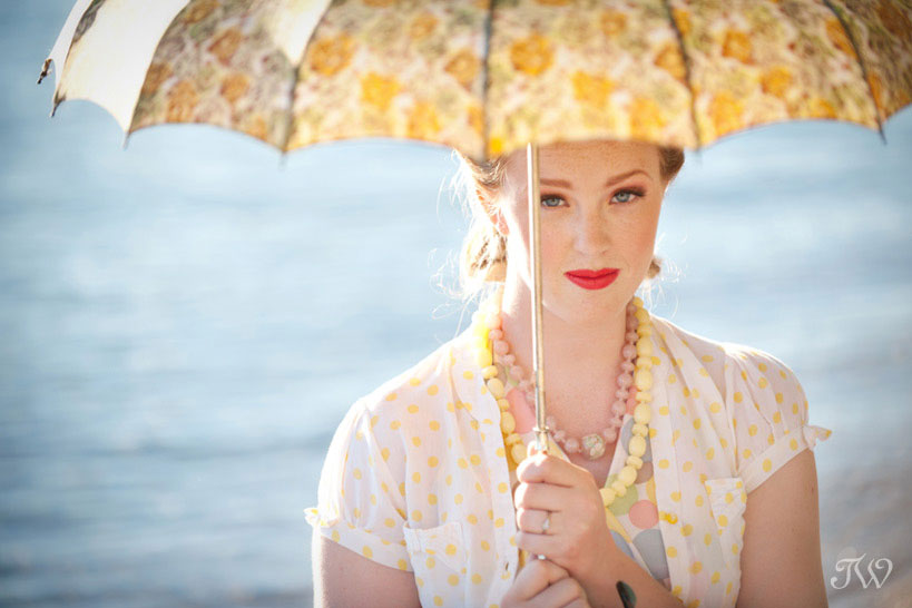 model carrying a vintage umbrella captured by Tara Whittaker Photography