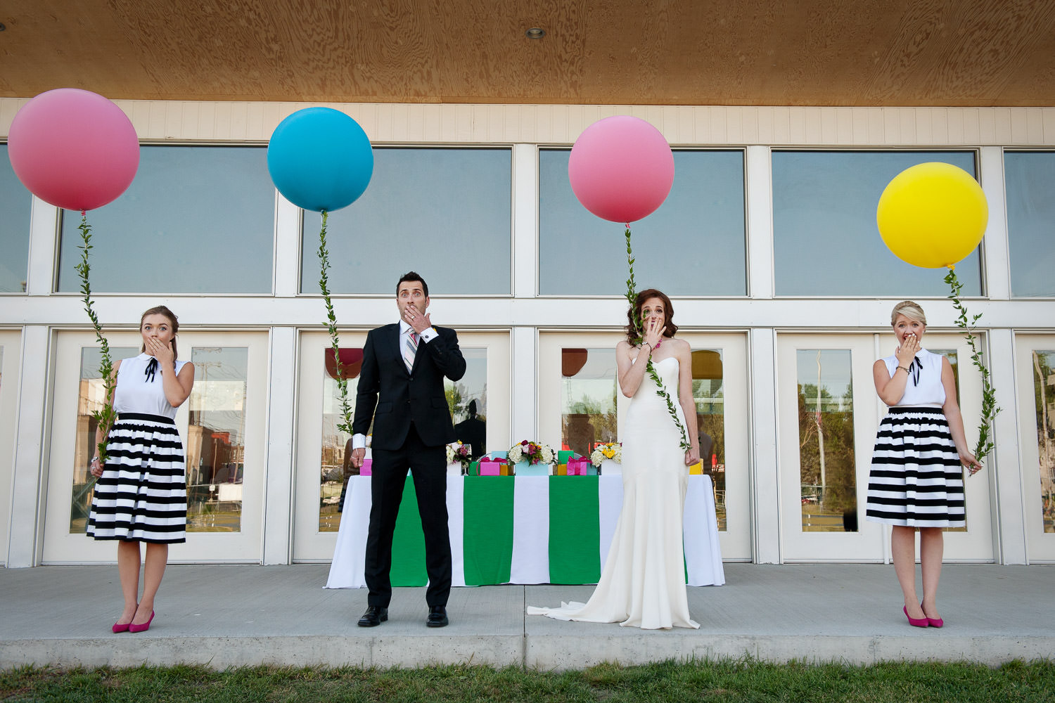 bridal party at Inglewood Lawn Bowling Club captured by Tara Whittaker Photography