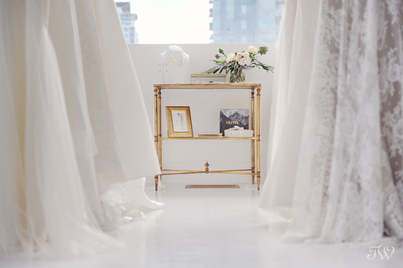 Pretty decor at Pearl & Dot captured by Tara Whittaker Photography