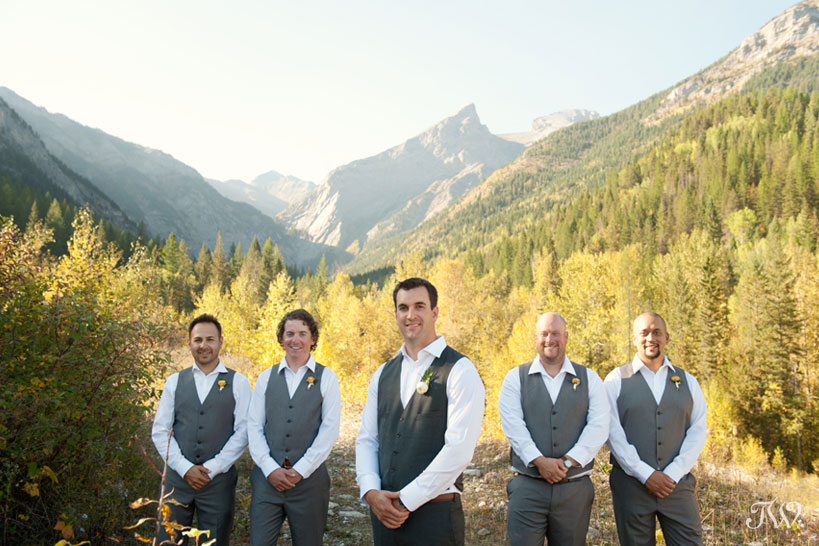 Mountain wedding photos in Fernie British Columbia captured by Tara Whittaker Photography