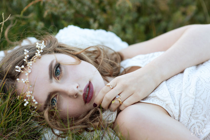 bohemian bride wearing a headpiece by Olivia the Wolf captured by Tara Whittaker Photography