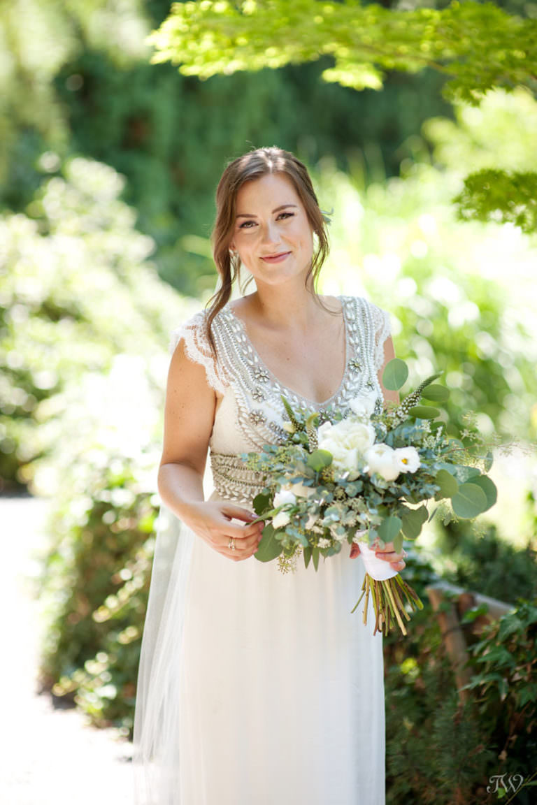 Kelowna wedding photos - Tara Whittaker Photography