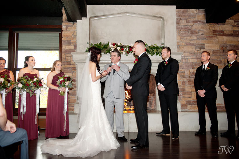wedding ceremony at a Lake House wedding captured by Calgary wedding photographer Tara Whittaker