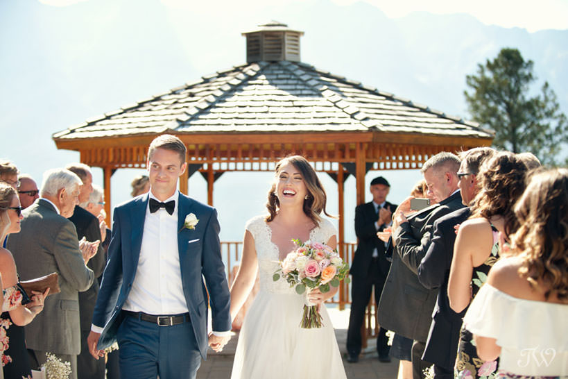 Newlyweds at Silvertip mountain wedding locations captured by Tara Whittaker Photography