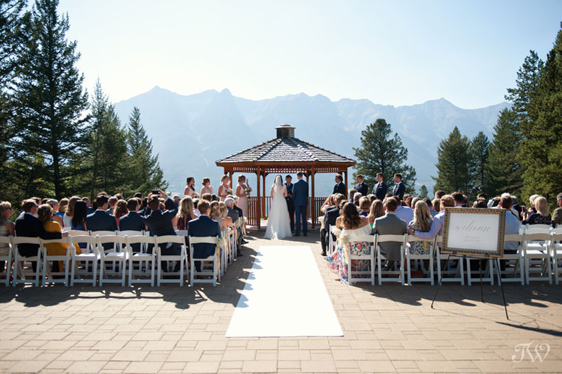 Gazebo at Silvertip mountain wedding locations captured by Tara Whittaker Photography
