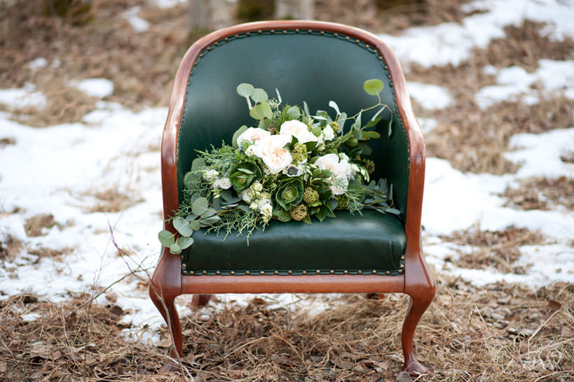 Winter bouquet from Fleurish Flower Shop captured by Calgary wedding photographer Tara Whittaker